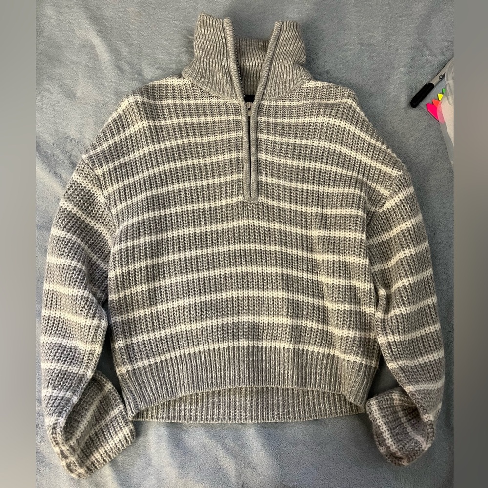 Stripped pullover sweater
